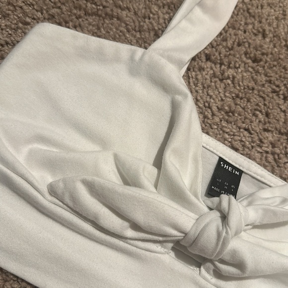 SHEIN white tie top - Picture 2 of 8